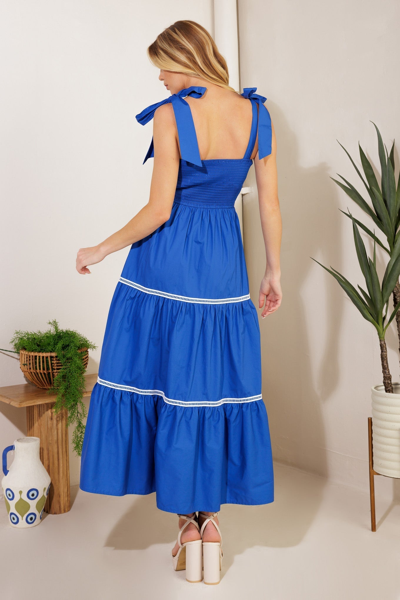 BETTER THAN EVER - LACE TRIM POPLIN MIDI DRESS