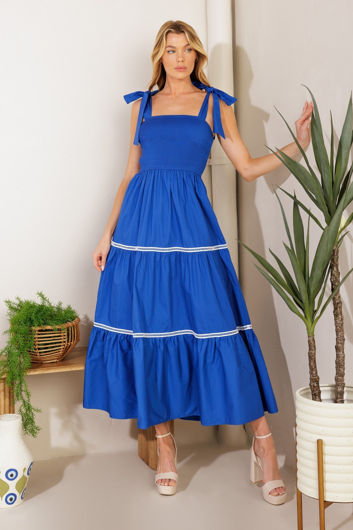 BETTER THAN EVER - LACE TRIM POPLIN MIDI DRESS